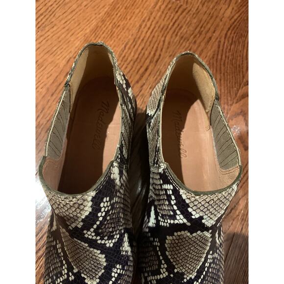 Sonia Low Leather Snakeskin Printed Chelsea Boot 8 - Picture 3 of 6